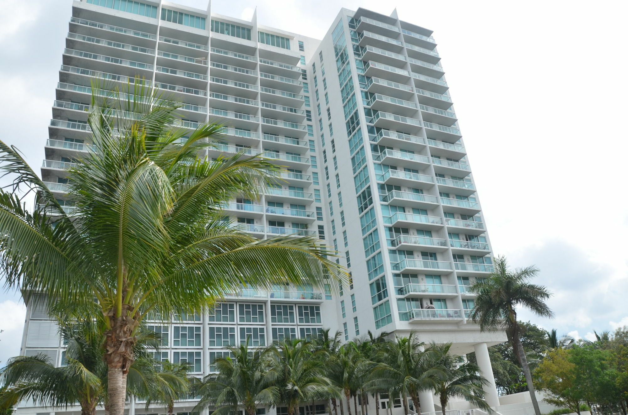 Riviera Luxury Living At River Oaks Marina And Tower Miami Ngoại thất bức ảnh